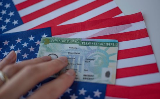 Ваш шанс на Американскую Мечту: Лотерея Green Card уже стартовала!