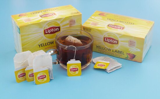 Упаковщики и маркировщики чая Lipton