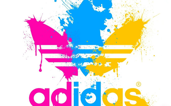 Склад одежды Adidas