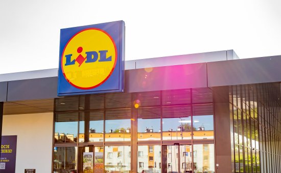 Персонал в супермакеты Lidl